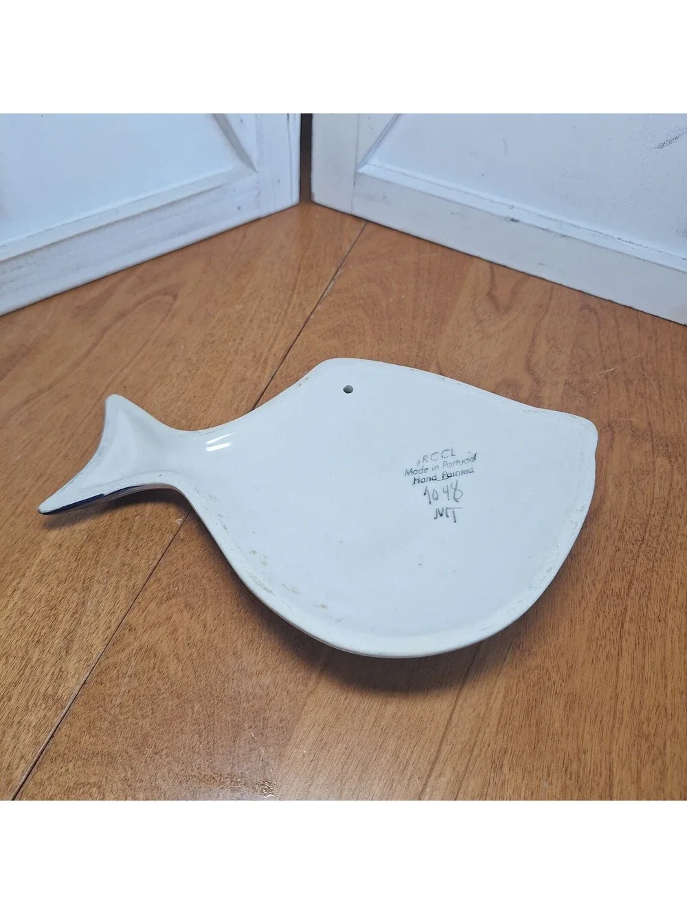 VTG Hand Painted Ceramic Portuguese Fish Wall Plaque Floral 8.5